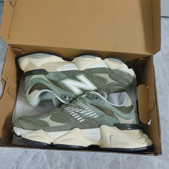 New Balance 90/60 'Dark Camo Dark Olive - Picture 9 of 9